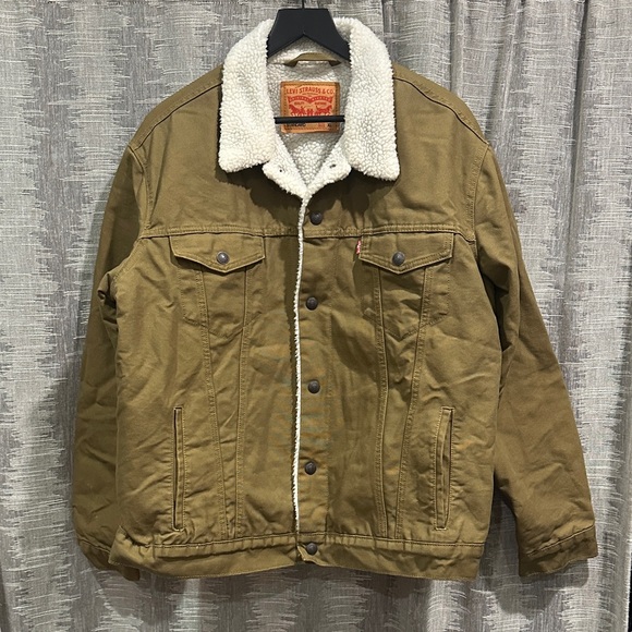 Levi's Other - Levi's Men's Tan Sherpa Collar Jacket